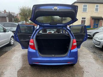 HONDA JAZZ 1.4 i-VTEC EX Hatchback 5dr Petrol CVT Euro 5 (99 ps)