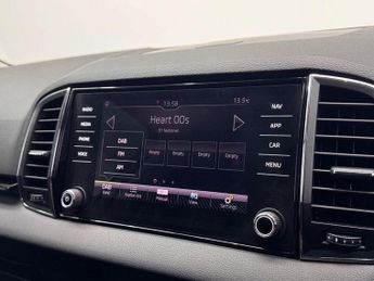 SKODA KAROQ 1.0 TSI SE L SUV 5dr Petrol DSG Euro 6 (s/s) (115 ps)