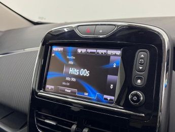 RENAULT ZOE R110 41kWh Dynamique Nav Hatchback 5dr Electric Auto (Battery Le