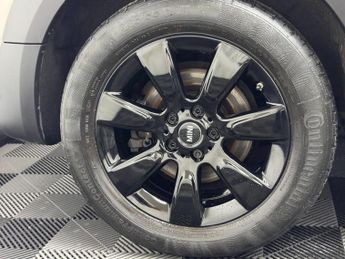 MINI COUNTRYMAN 1.5 7.6kWh GPF Cooper SE SUV 5dr Petrol Plug-in Hybrid Auto ALL4