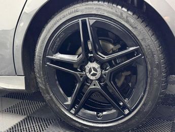 MERCEDES-BENZ A-CLASS 1.5 A180d AMG Line (Executive) Hatchback 5dr Diesel 7G-DCT Euro 