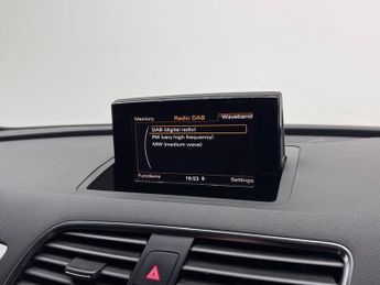 AUDI Q3 2.0 TDI S line Plus SUV 5dr Diesel S Tronic quattro Euro 6 (s/s)