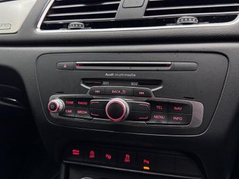 AUDI Q3 2.0 TDI S line Plus SUV 5dr Diesel S Tronic quattro Euro 6 (s/s)