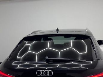 AUDI Q3 2.0 TDI S line Plus SUV 5dr Diesel S Tronic quattro Euro 6 (s/s)