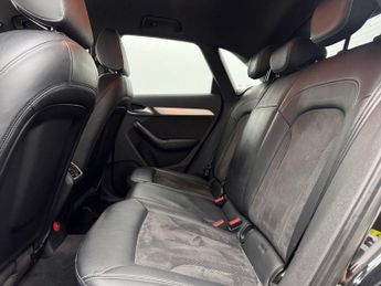 AUDI Q3 2.0 TDI S line Plus SUV 5dr Diesel S Tronic quattro Euro 6 (s/s)
