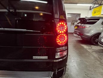 LAND ROVER DISCOVERY 4 3.0 SD V6 HSE Luxury SUV 5dr Diesel Auto 4WD Euro 5 (255 bhp)