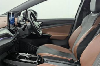 VOLKSWAGEN ID.4 Pure 52kWh City SUV 5dr Electric Auto (148 ps)