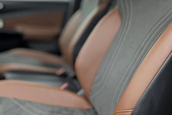 VOLKSWAGEN ID.4 Pure 52kWh City SUV 5dr Electric Auto (148 ps)