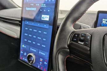 FORD MUSTANG MACH-E Standard Range 70kWh SUV 5dr Electric Automatic AWD (269 ps)