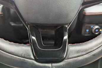 FORD MUSTANG MACH-E Standard Range 70kWh SUV 5dr Electric Automatic AWD (269 ps)