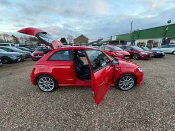 AUDI A1 1.4 TFSI S line Hatchback 3dr Petrol S Tronic Euro 6 (s/s) (125 