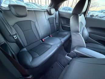 AUDI A1 1.4 TFSI S line Hatchback 3dr Petrol S Tronic Euro 6 (s/s) (125 