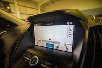 FORD KUGA 1.5T EcoBoost Vignale SUV 5dr Petrol Auto AWD Euro 6 (s/s) (176 