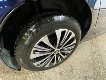 RENAULT ZOE R135 EV50 52kWh Riviera Hatchback 5dr Electric Auto (Rapid Charg