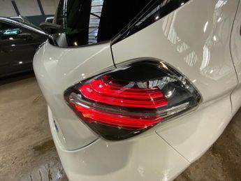 RENAULT ZOE R135 EV50 52kWh GT Line + Hatchback 5dr Electric Auto (Rapid Cha