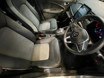 RENAULT ZOE R135 EV50 52kWh GT Line + Hatchback 5dr Electric Auto (Rapid Cha