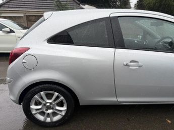 VAUXHALL CORSA 1.4 16V SXi Hatchback 3dr Petrol Auto Euro 5 (A/C) (100 ps)