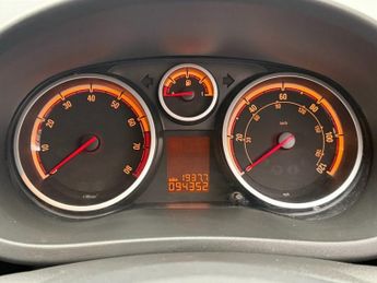 VAUXHALL CORSA 1.4 16V SXi Hatchback 3dr Petrol Auto Euro 5 (A/C) (100 ps)