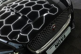 JAGUAR XE 2.0i GPF Portfolio Saloon 4dr Petrol Auto Euro 6 (s/s) (250 ps)