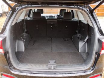 KIA SORENTO 2.2 CRDi KX-4 SUV 5dr Diesel Auto AWD Euro 6 (197 bhp)