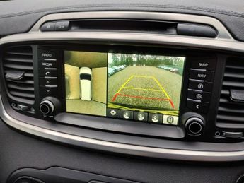 KIA SORENTO 2.2 CRDi KX-4 SUV 5dr Diesel Auto AWD Euro 6 (197 bhp)