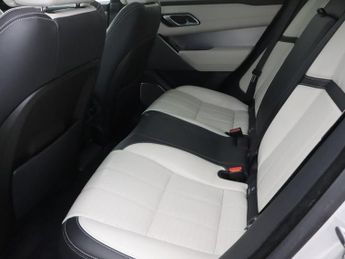 LAND ROVER RANGE ROVER VELAR 2.0 D240 R-Dynamic HSE SUV 5dr Diesel Auto 4WD Euro 6 (s/s) (240