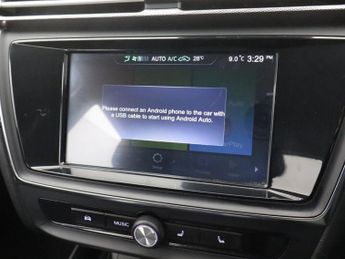 MG MG 5 61.1kWh Exclusive Long Range Estate 5dr Electric Auto (156 ps)