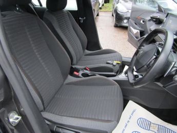 PEUGEOT 208 1.2 PureTech Active Hatchback 5dr Petrol AUTOMATIC Euro 6 (s/s) 