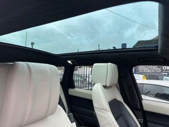 LAND ROVER RANGE ROVER SPORT 3.0 SD V6 Autobiography Dynamic SUV 5dr Diesel Auto 4WD Euro 6 (