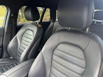 MERCEDES-BENZ C-CLASS 2.0 C300e 13.5kWh AMG Line Night Edition (Premium) Estate 5dr Pe