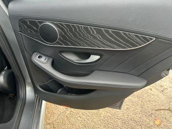 MERCEDES-BENZ C-CLASS 2.0 C300e 13.5kWh AMG Line Night Edition (Premium) Estate 5dr Pe