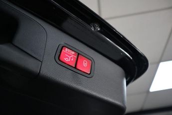 MERCEDES-BENZ GLC 3.0 GLC350d V6 AMG Line (Premium Plus) SUV 5dr Diesel G-Tronic 4