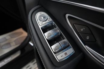 MERCEDES-BENZ GLC 3.0 GLC350d V6 AMG Line (Premium Plus) SUV 5dr Diesel G-Tronic 4