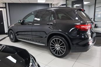 MERCEDES-BENZ GLC 3.0 GLC350d V6 AMG Line (Premium Plus) SUV 5dr Diesel G-Tronic 4