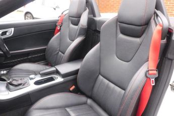 MERCEDES-BENZ SLK 2.1 SLK250 CDI AMG Sport Convertible 2dr Diesel G-Tronic+ Euro 5
