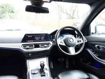BMW 3 SERIES 2.0 320i M Sport Saloon 4dr Petrol Auto Euro 6 (s/s) (184 ps)