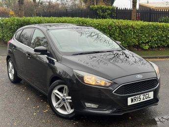 Ford Focus 1.6 TDCi Zetec Hatchback 5dr Diesel Manual Euro 5 (s/s) (115 ps)