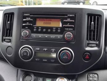 NISSAN e-NV200 40kWh Acenta Combi Van Double Cab 5dr Electric Auto (5 Seat, Qui