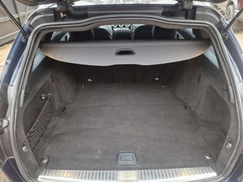 MERCEDES-BENZ C-CLASS 2.1 C220d AMG Line (Premium) Estate 5dr Diesel G-Tronic+ Euro 6 