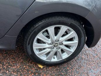 TOYOTA YARIS 1.5 VVT-h Icon Hatchback 5dr Petrol Hybrid E-CVT Euro 6 (s/s) (1