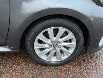 TOYOTA YARIS 1.5 VVT-h Icon Hatchback 5dr Petrol Hybrid E-CVT Euro 6 (s/s) (1