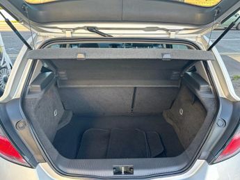 VAUXHALL ASTRA 1.8i 16v Life Hatchback 5dr Petrol Automatic (187 g/km, 138 bhp)