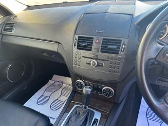 MERCEDES-BENZ C-CLASS 1.8 C180 BlueEfficiency Elegance Saloon 4dr Petrol Auto Euro 5 (