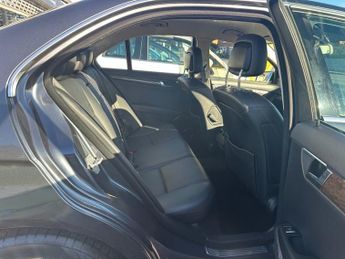 MERCEDES-BENZ C-CLASS 1.8 C180 BlueEfficiency Elegance Saloon 4dr Petrol Auto Euro 5 (