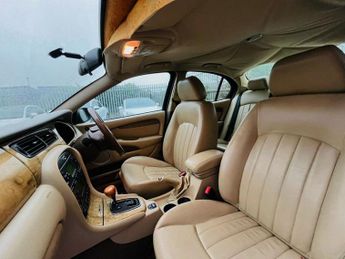 JAGUAR X-TYPE 2.1 V6 SE Plus Saloon 4dr Petrol Automatic (239 g/km, 157 bhp)