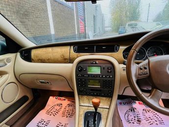 JAGUAR X-TYPE 2.1 V6 SE Plus Saloon 4dr Petrol Automatic (239 g/km, 157 bhp)