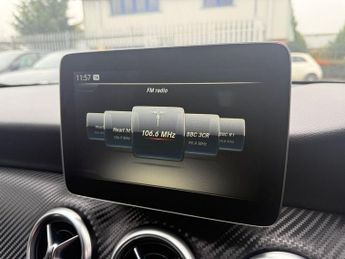 MERCEDES-BENZ A-CLASS 2.1 A200d AMG Line (Executive) Hatchback 5dr Diesel 7G-DCT Euro 