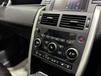 LAND ROVER DISCOVERY SPORT 2.0 TD4 HSE Luxury SUV 5dr Diesel Auto 4WD Euro 6 (s/s) (180 ps)