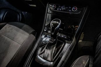 VAUXHALL GRANDLAND X 1.2 Turbo SE SUV 5dr Petrol Auto 8Spd Euro 6 (s/s) (130 ps)