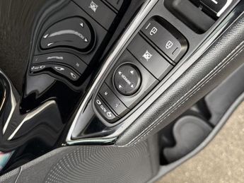 KIA NIRO 1.6h GDi 2 SUV 5dr Petrol Hybrid DCT Euro 6 (s/s) (139 bhp)